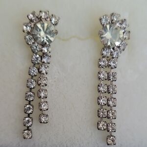 Vintage Pierced Silver Tone Rhinestone Drop Earrings